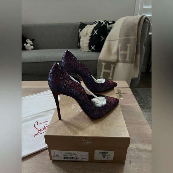 CHRISTIAN LOUBOUTIN Hot Chick 100 Lurex® pumps, Size 38.5 - Picture 8 of 13